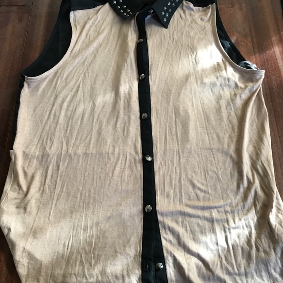 Studded blouse - Picture 4 of 7